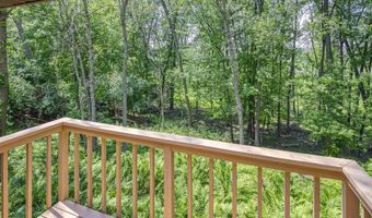2320 STROEBE ISLAND Dr, Appleton, WI 54915