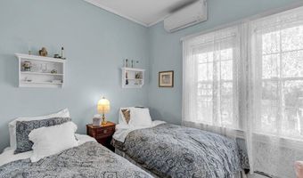 20 Woodland Ave, Avon By The Sea, NJ 07717