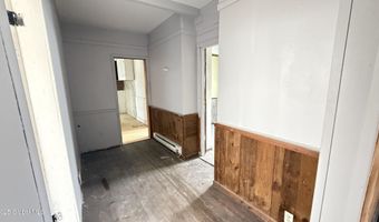 62 Glen Ave, Amsterdam, NY 12010