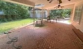 5301 HORSESHOE Dr, Alexandria, LA 71302
