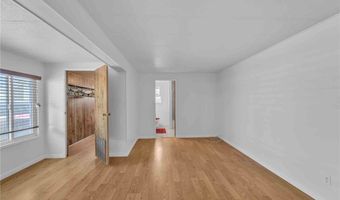 96 Pheasant Ln, Oceanside, CA 92057