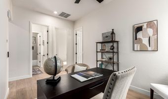 940 W MACAW Dr, Chandler, AZ 85286