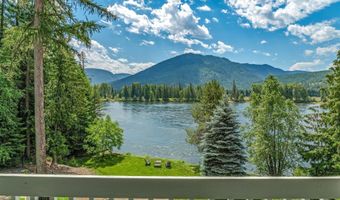 512 River Dr, Clark Fork, ID 83811
