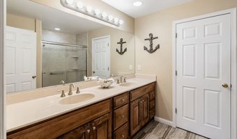 507 Amber St B, Beach Haven, NJ 08008
