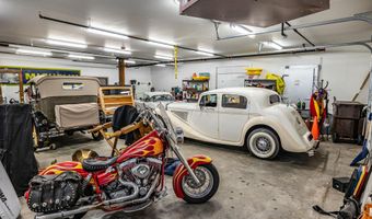 121 Honeysuckle St, Bellevue, ID 83313