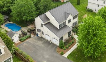 83 Pleasant St, Ayer, MA 01432