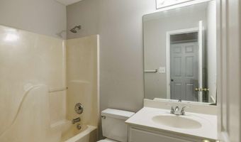 100 Woodstone 10, Athens, GA 30605