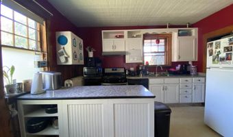 36 1st St, Bangor, ME 04401