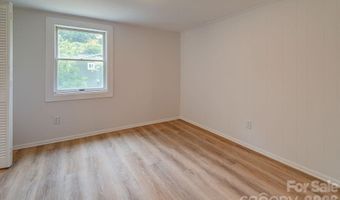 47 Bell Rd, Asheville, NC 28805