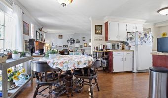 4635 DAISY St, Springfield, OR 97478