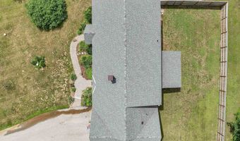 1 Woodland Cir, Bow, NH 03304