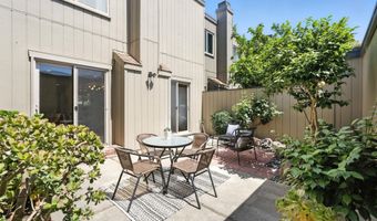 1038 Melrose Ave, Alameda, CA 94502