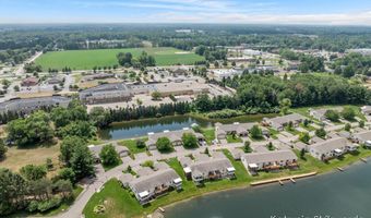 6084 Crystal Dr, Allendale, MI 49401