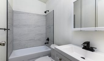 14849 S APPLETON Dr 161, Oregon City, OR 97045