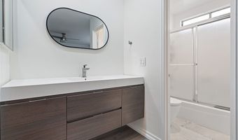 5461 Newcastle Ave 14, Encino, CA 91316
