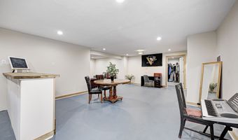 749 Bracknell Dr, Avon, IN 46123