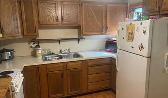 90 Brookdale St, Cumberland, RI 02864