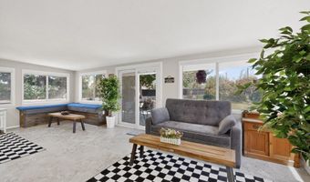 430 Abo Rd, Bosque Farms, NM 87068