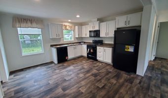 70 Shepherd Dr, Bangor, ME 04401