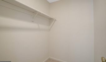 203 W GLENDALE Ave, Alexandria, VA 22301