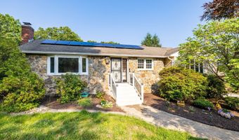 78 South Rd, Colchester, CT 06415