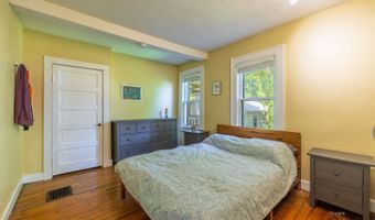 61 Hudson Ave, Athens, OH 45701