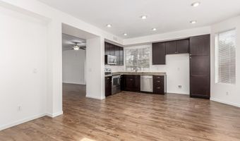 2875 W HIGHLAND St 1213, Chandler, AZ 85224