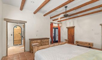 32 CIELO DORADO Dr, Anthony, NM 88021