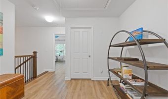 7580 Glisten, Atlanta, GA 30328
