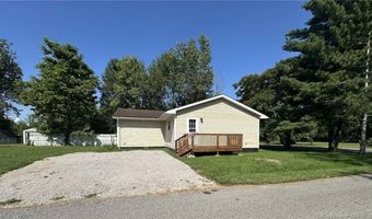 95 Rural St, Austin, IN 47102