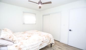 128 Elizabeth Dr, Aberdeen, SD 57401