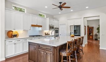 3180 Ridgeline Pl, Escondido, CA 92027