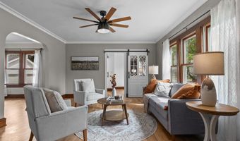 424 E BREWSTER St, Appleton, WI 54911