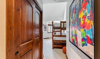 405 VILLAGE Rd 405, Breckenridge, CO 80424