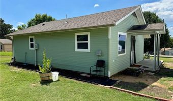 211 Choctaw St, Arkoma, OK 74901