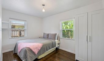 2501 Weber, Orlando, FL 32803