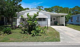 451 E Egret Cir, Barefoot Bay, FL 32976