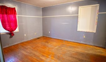 537 City Cir, Baxley, GA 31513