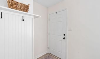 104 ST CHARLES Ct, Aylett, VA 23009