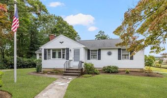 17 Jennie St, Cranston, RI 02920