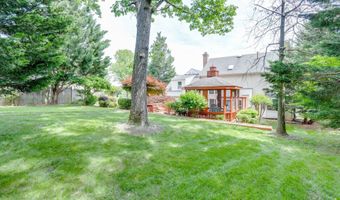 4918 SUNSET Ln, Annandale, VA 22003