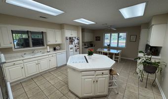 354 Poor Robin Ext, Baxley, GA 31513