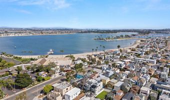 749 Zanzibar Ct, San Diego, CA 92109
