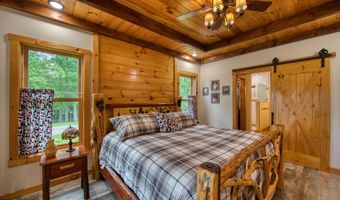 305 Griffin Ln, Allardt, TN 38504