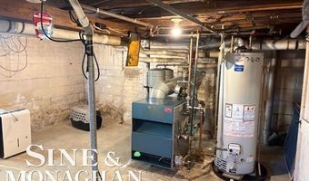 1609 Saint Clair River Dr, Algonac, MI 48001