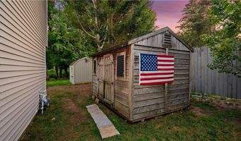 36 Stony Ln, North Kingstown, RI 02852