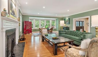 180 Ten Rod Rd, North Kingstown, RI 02852