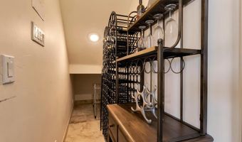 3181 Goldenspur Dr, Camarillo, CA 93010