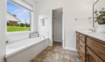 202 WALKER Pkwy, Atoka, TN 38004