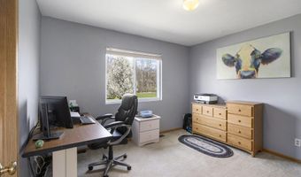 1077 Sun Valley Ln, Allegan, MI 49010